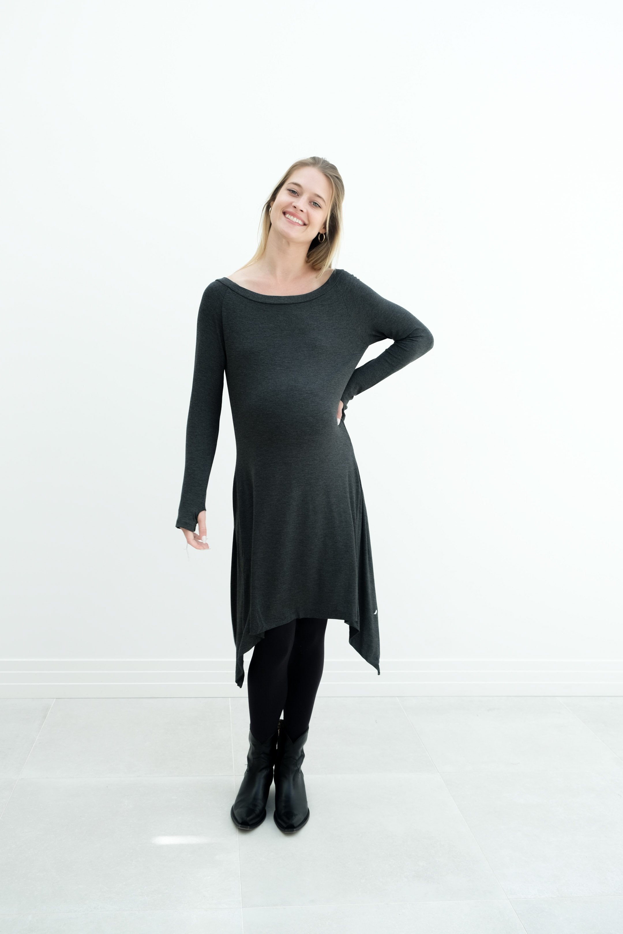 Luna | Long Sleeve Midi Maternity Dress With Bohemian Cut Luna | Long Sleeve Midi Maternity Dress With Bohemian Cut