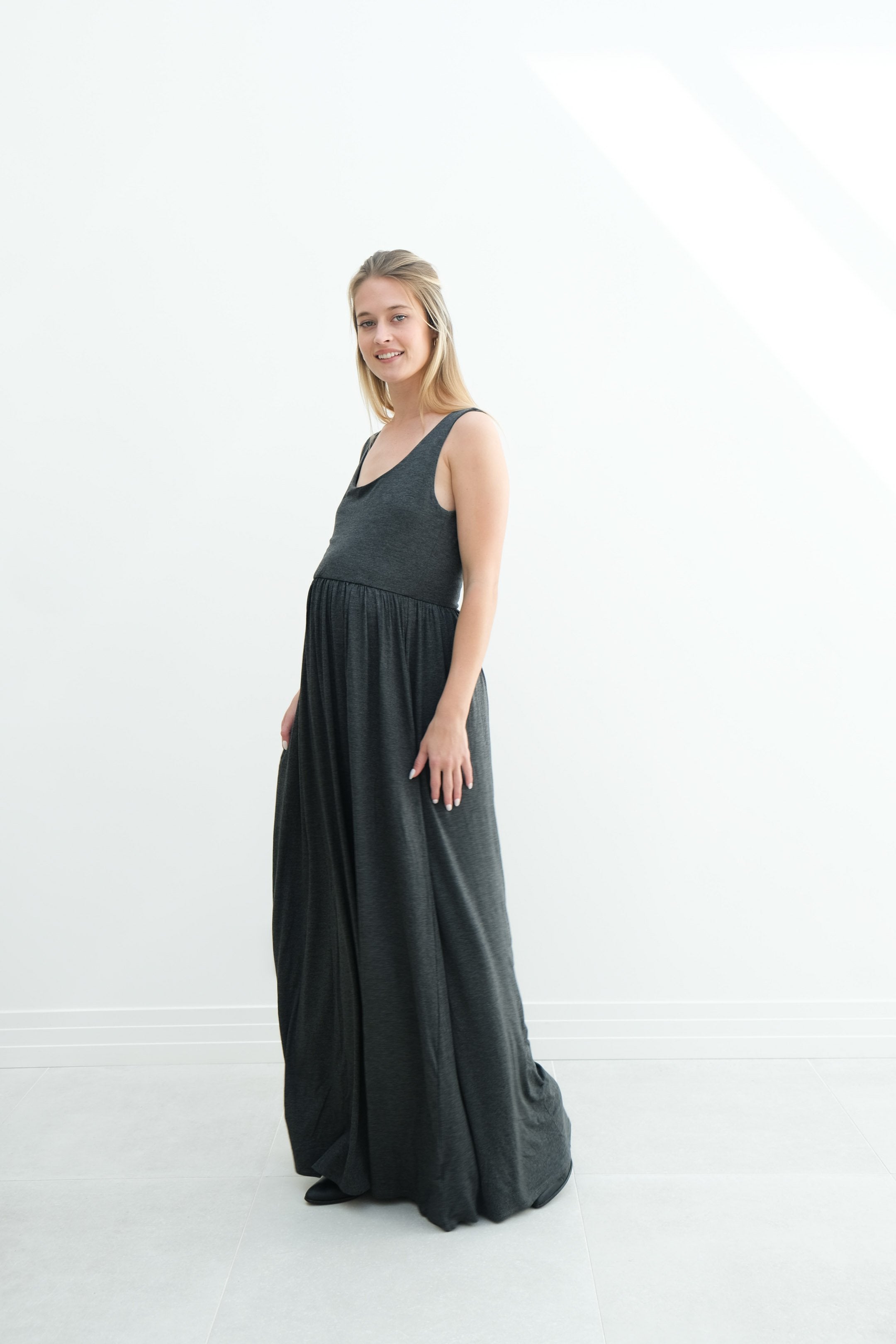 Hazel | Maternity Maxi Tank Dress With Fitted Waist Hazel | Maternity Maxi Tank Dress With Fitted Waist
