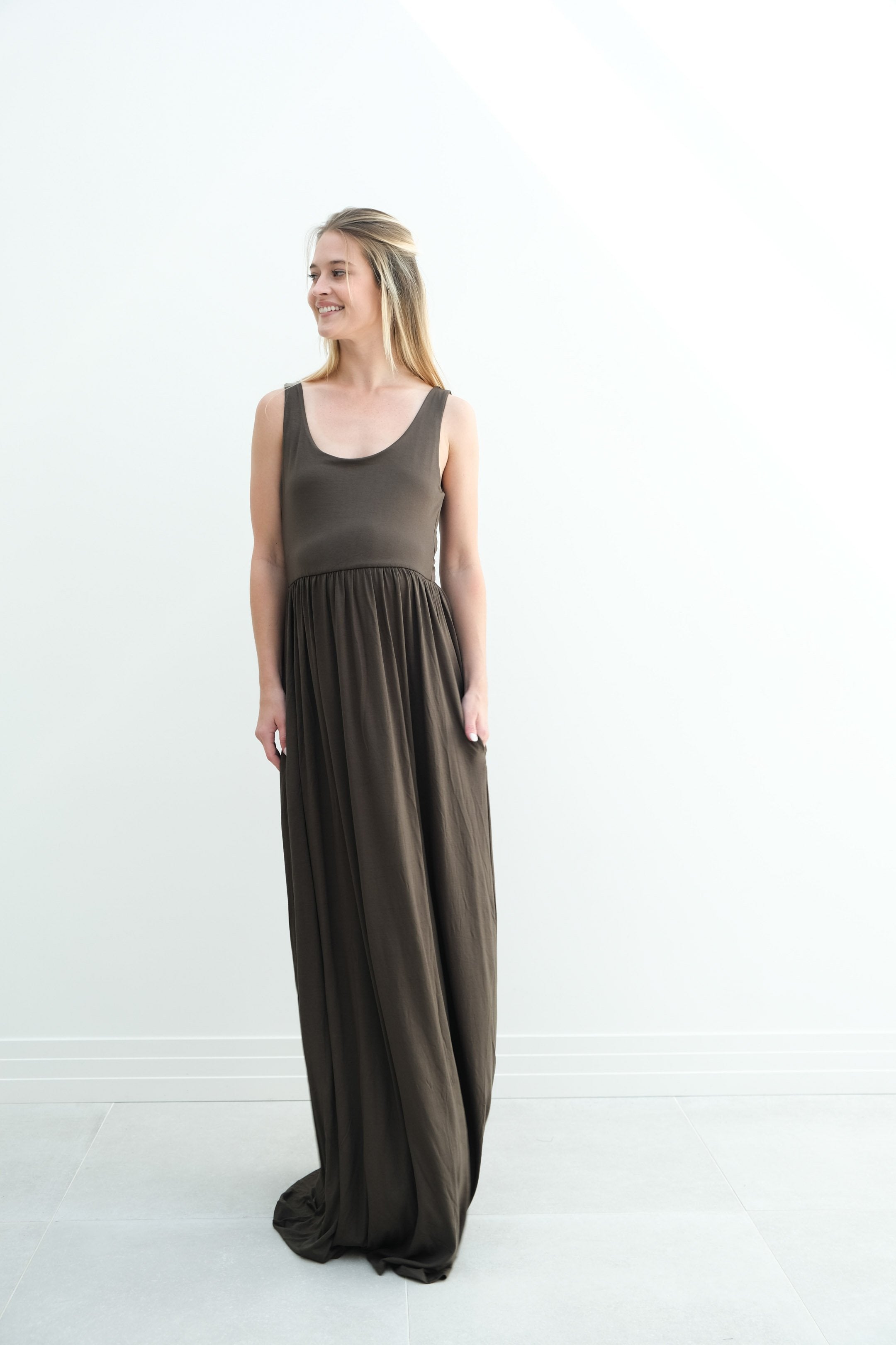 Hazel | Maternity Maxi Tank Dress With Fitted Waist Hazel | Maternity Maxi Tank Dress With Fitted Waist