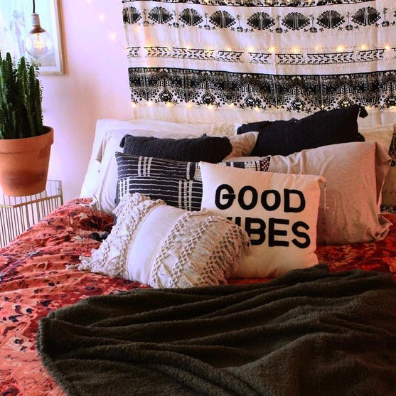Best Sarcastic And Cute Items To Decorate Your Dorm | Sarcastic ME