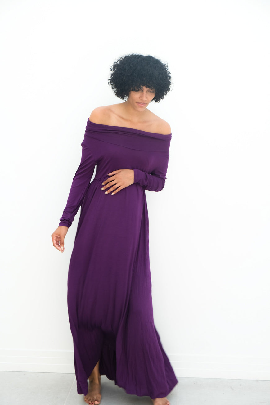 Delaney | Maternity Maxi Strapless Dress with Long Sleeves