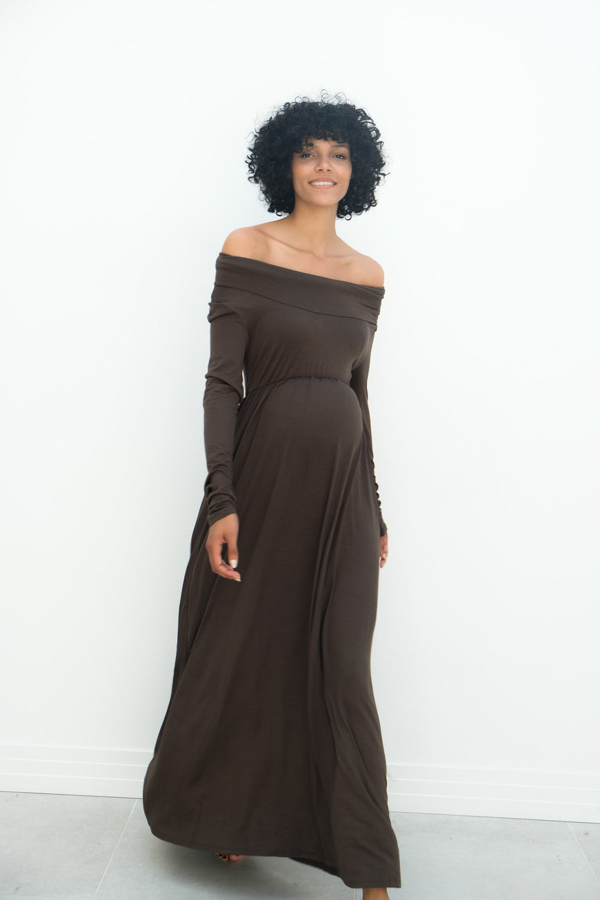 Delaney | Maternity Maxi Strapless Dress with Long Sleeves