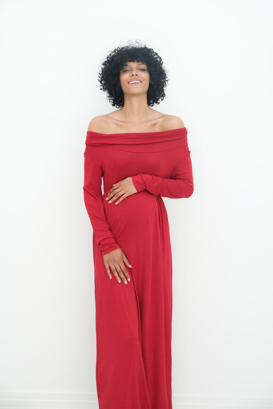 Delaney | Maternity Maxi Strapless Dress with Long Sleeves