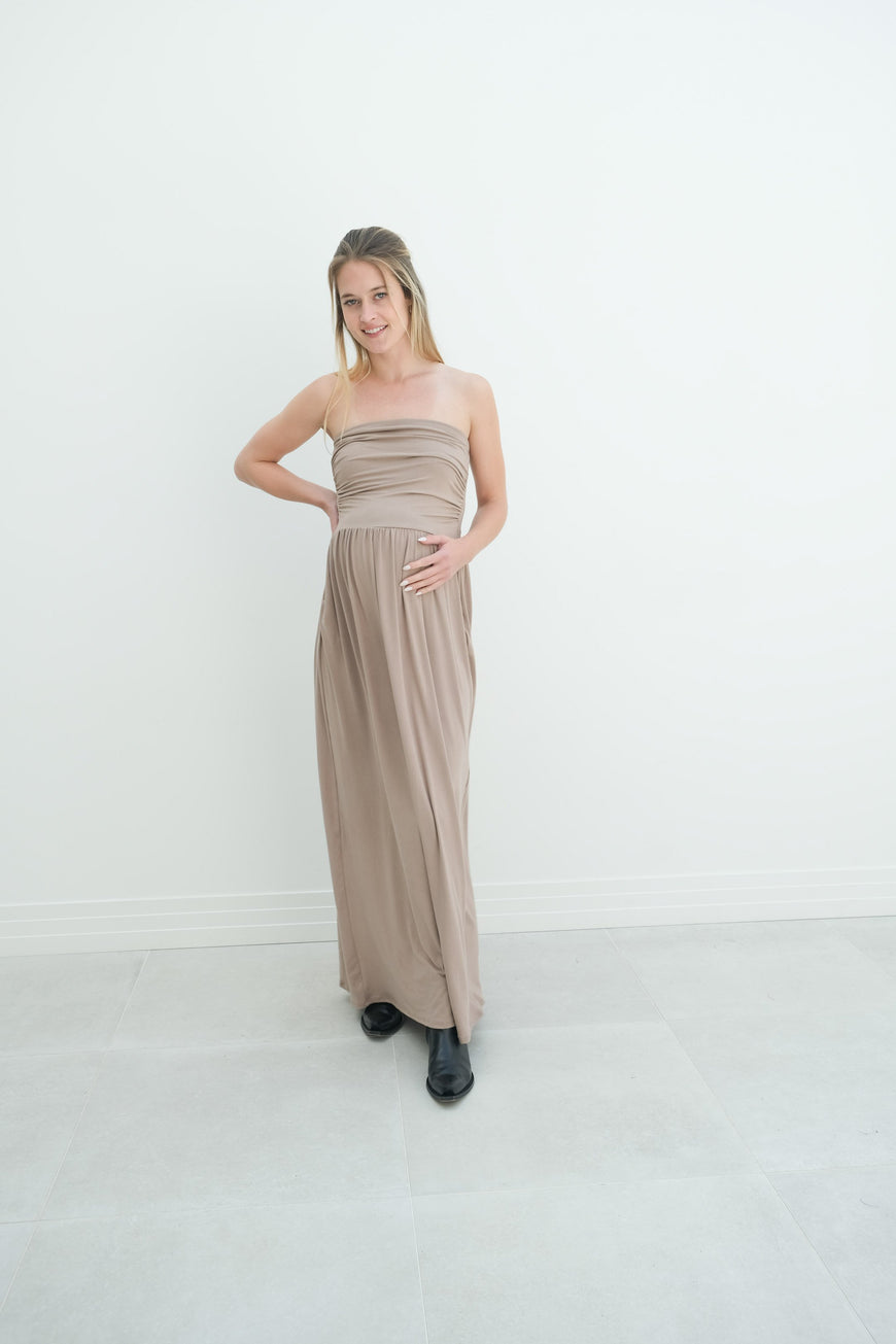 Sasha | Strapless Maxi Maternity Sundress With Empire Waist